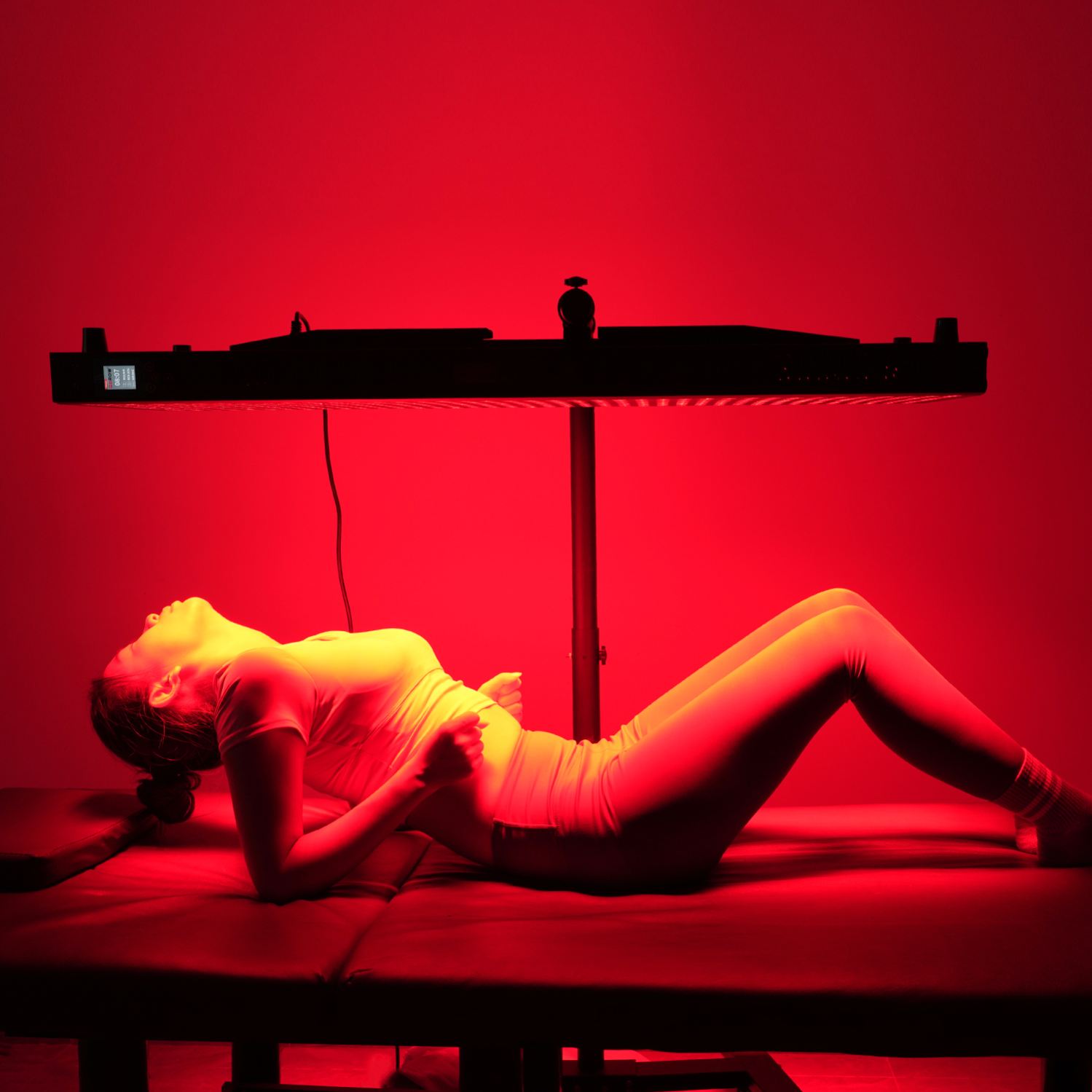 水平方向630nm 660nm 810nm 830nm 85 - Led Light Therapy Bed Full Body のレビューと価格