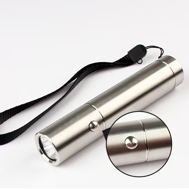 850nmの赤外線ライトを使用した、630nm、660nmの - Red Light Therapy Torch 660Nm のレビューと価格